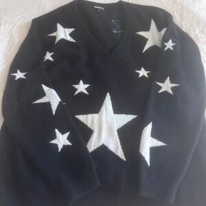 Minnie Rose Black and White Star V-Neck Sweater